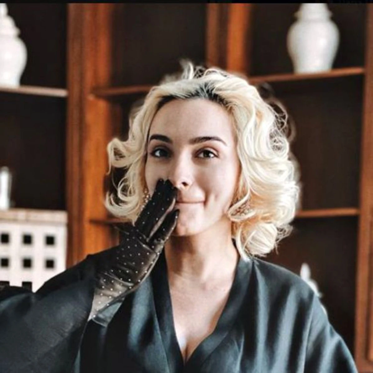 Cine este Ana Morodan