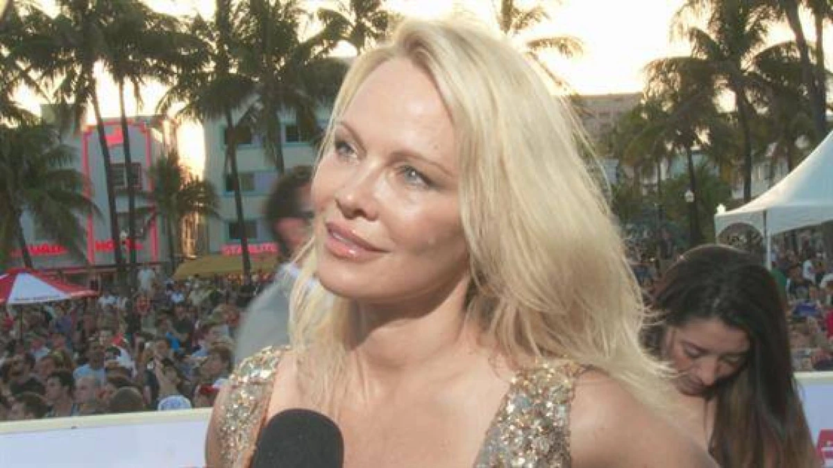 Cine este noul soț al Pamelei Anderson