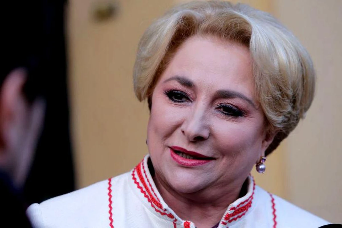 Cine se ocupă de vestimentația premierului României