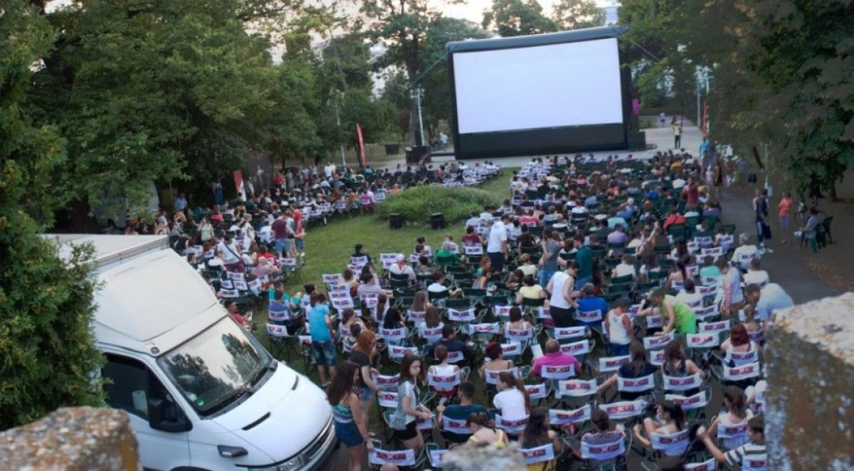 "CINEMA IN AER LIBER" PREZINTA AZI FILMUL "JIMMY'S HALL", IN PARCUL EMINESCU