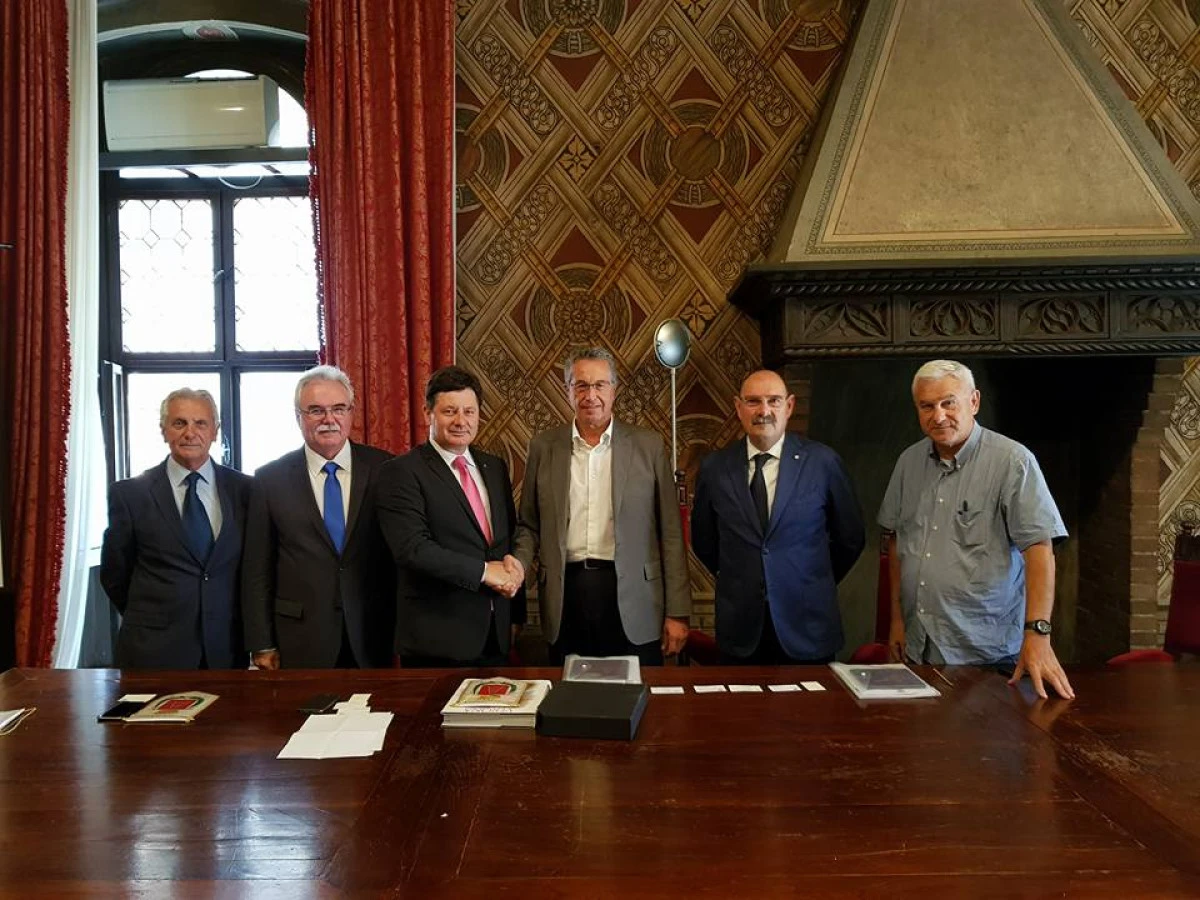 Cionca vrea o resetare a parteneriatelor externe