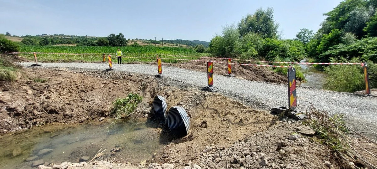 CJA a realizat un podeț provizoriu în comuna Tauț