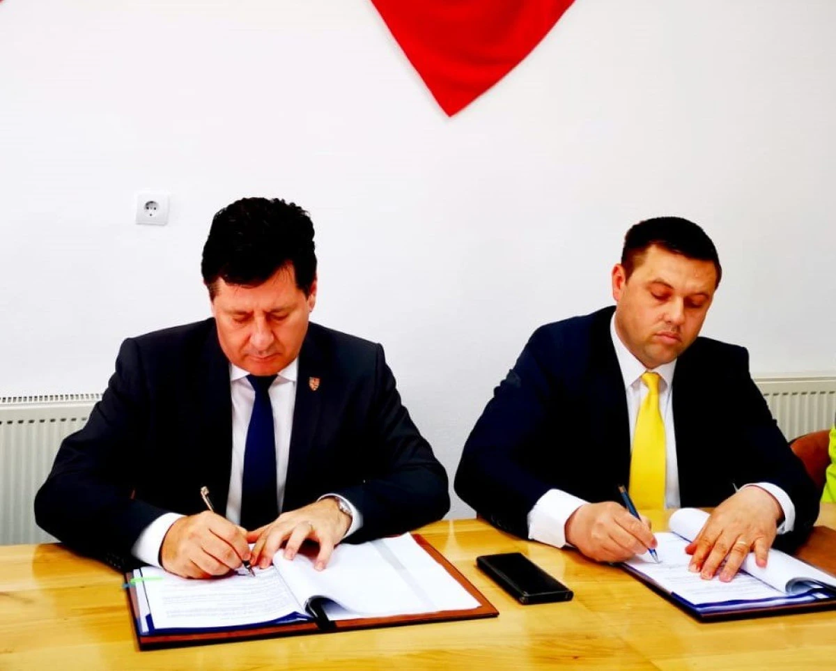 CJA a semnat contractul pentru modernizarea drumului Gurahonț-Dieci-Buteni