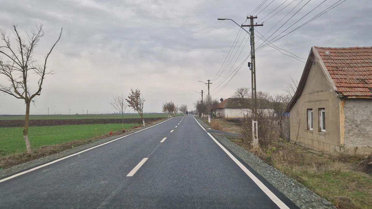 CJA finalizează modernizarea drumului județean 709J Peregu Mare – Peregu Mic