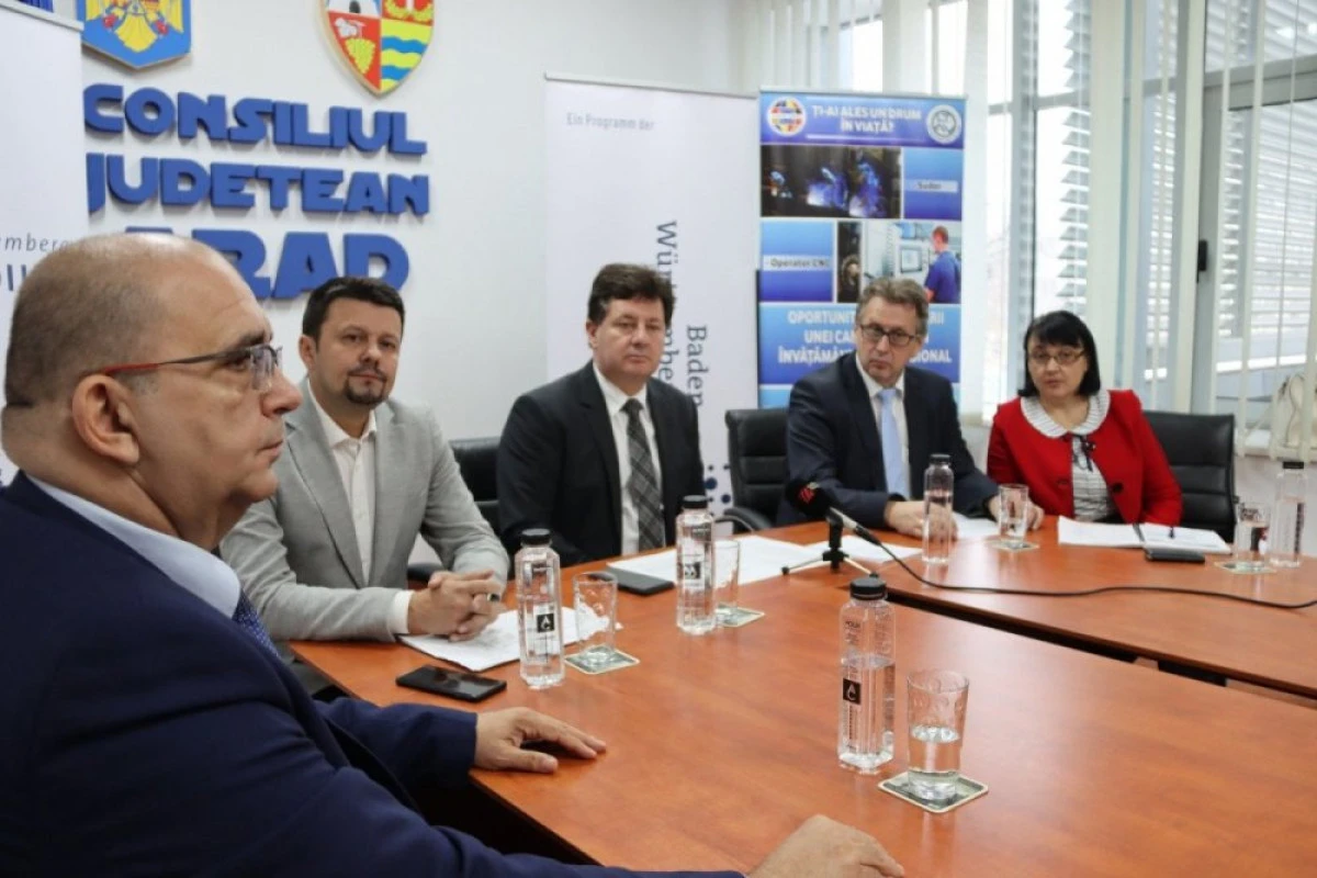 CJA: Sistemul dual ca șansă pentru o carieră!