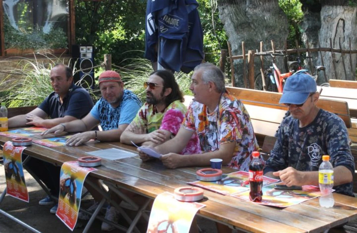 Co-organizatorii festivalului de la Bulci îi cer președintelui CJA să realoce către Spitalul Județean banii destinați evenimentului