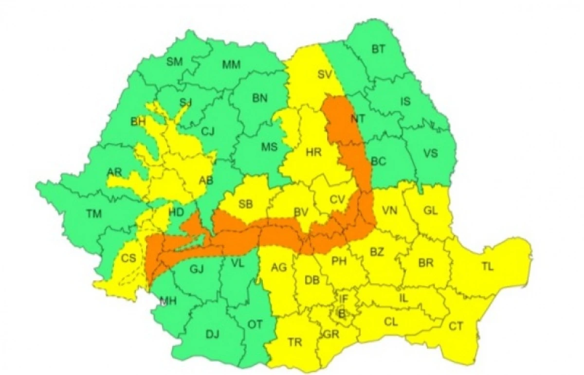 Cod galben de vremea rea pentru județul Arad: Ninsori abundente, ploi și vânt