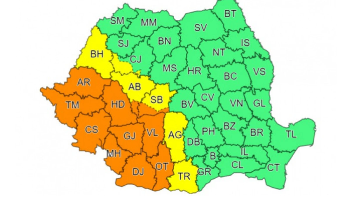 Cod portocaliu de ploi și vijelii în județul Arad