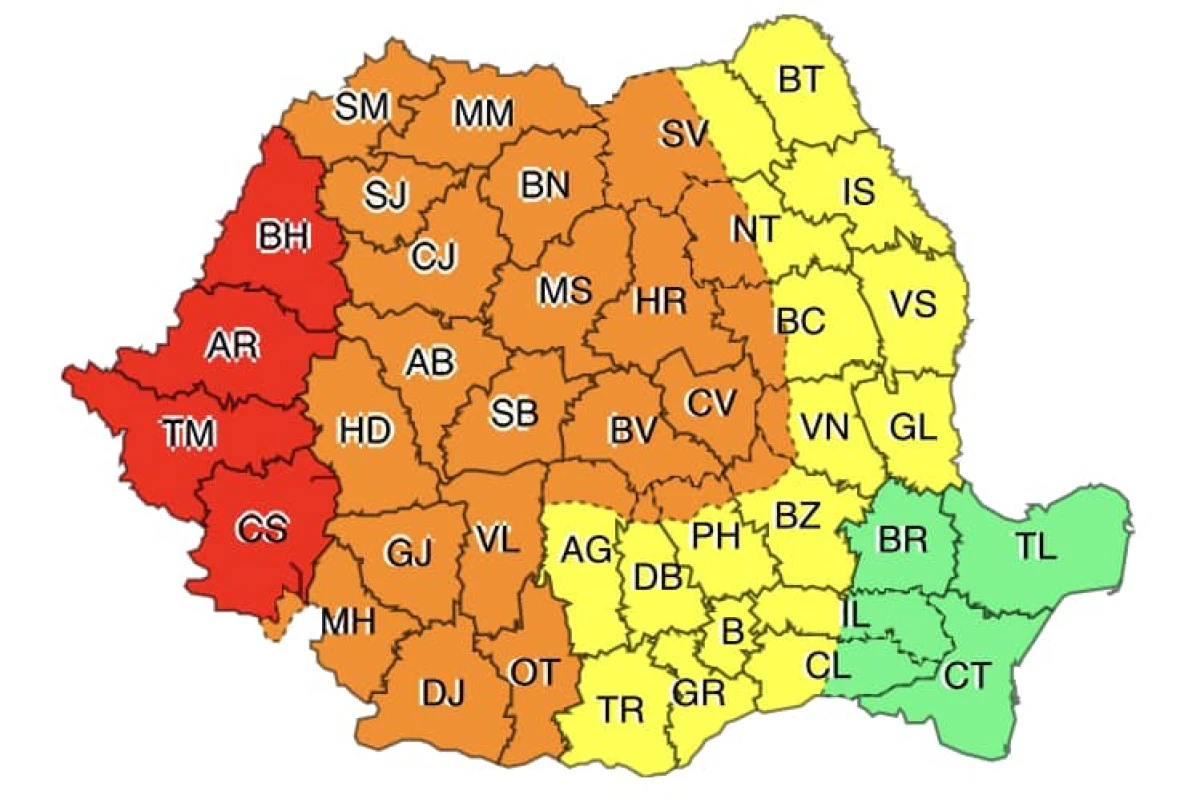 Cod roșu de vânt, ploi și grindină la Arad