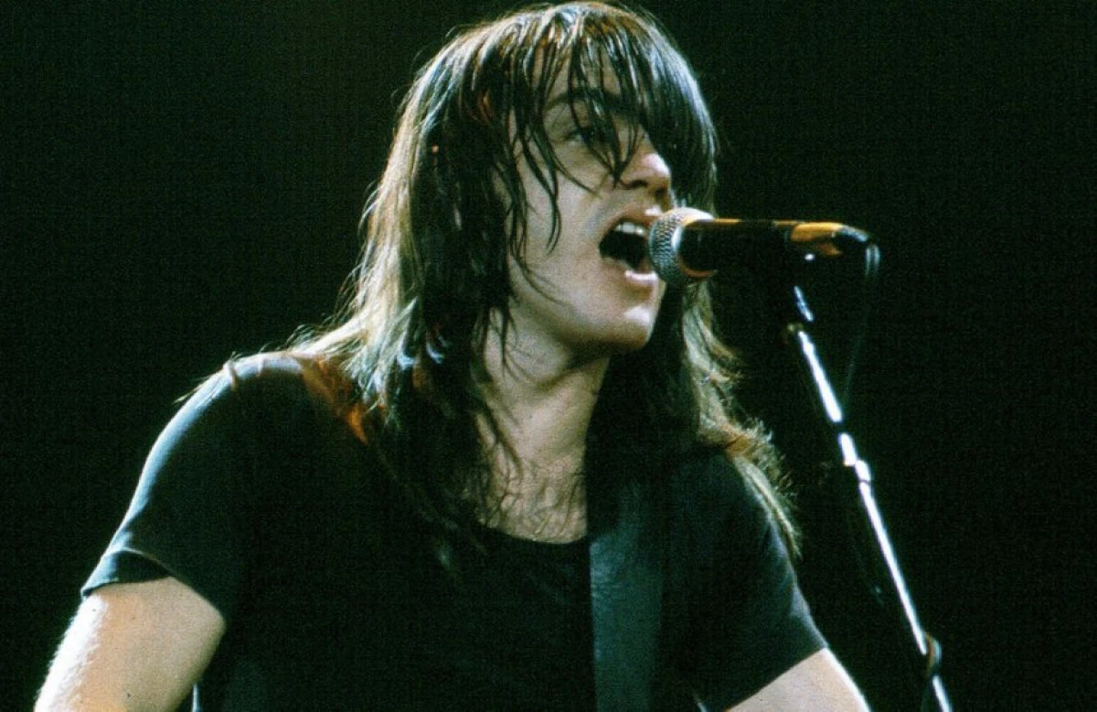 Cofondatorul trupei AC/DC, Malcolm Young, a murit la 64 de ani