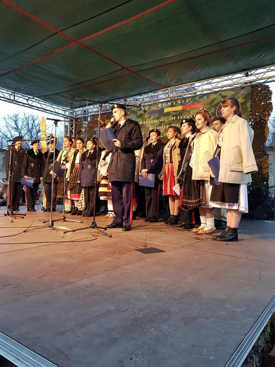 Colindele au răsunat în Cetatea Aradului (FOTO)