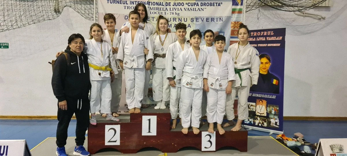Combinata CSU Arad - Podgoria Ghioroc a obținut primele medalii ale anului pe tatami