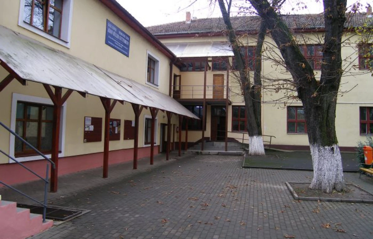 Conducerea Liceului german: Cei vinovați vor răspunde