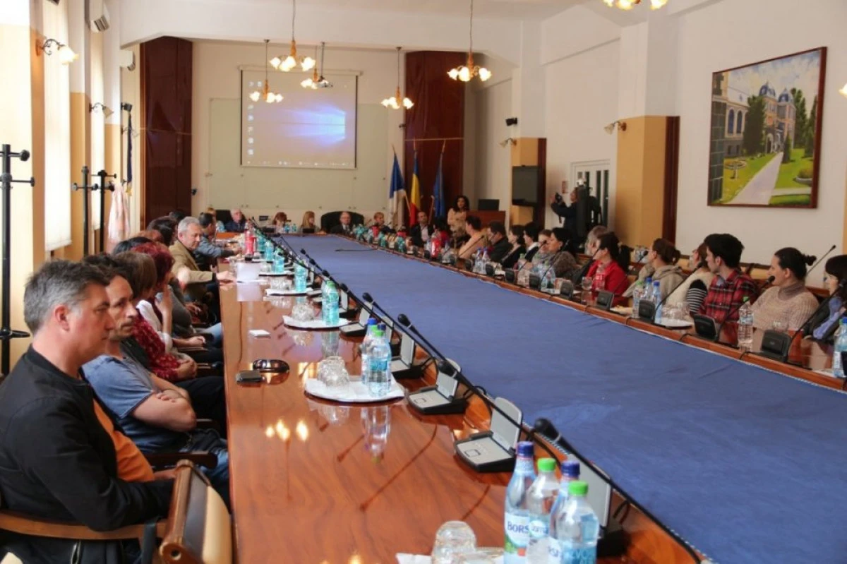 Conferinţa „Inovația Socială la nivel instituțional guvernamental și ONG”, la UVVG