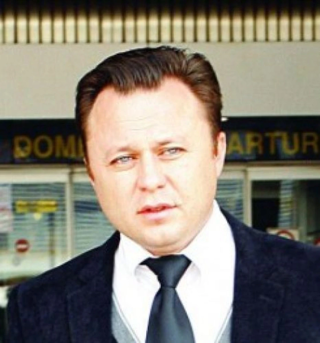 CONFLICT DESCHIS INTRE DRAGOS SI ICA DOLANESCU: "MAMA LUI A FOST DOAR O AVENTURA PENTRU ION!"