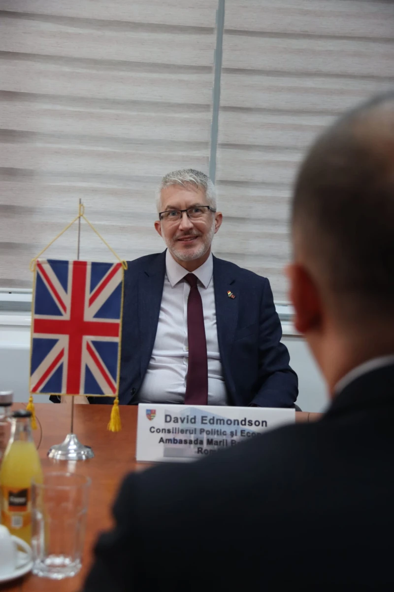 Consiliul Județean Arad, gazda unei întâlniri cu reprezentanții Ambasadei Regatului Unit al Marii Britanii și Irlandei de Nord