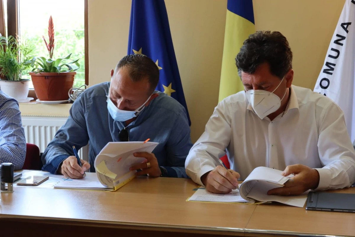 Consiliul Județean Arad modernizează un drum care va scurta cu 25 km distanța între stațiunea Moneasa și Valea Mureșului