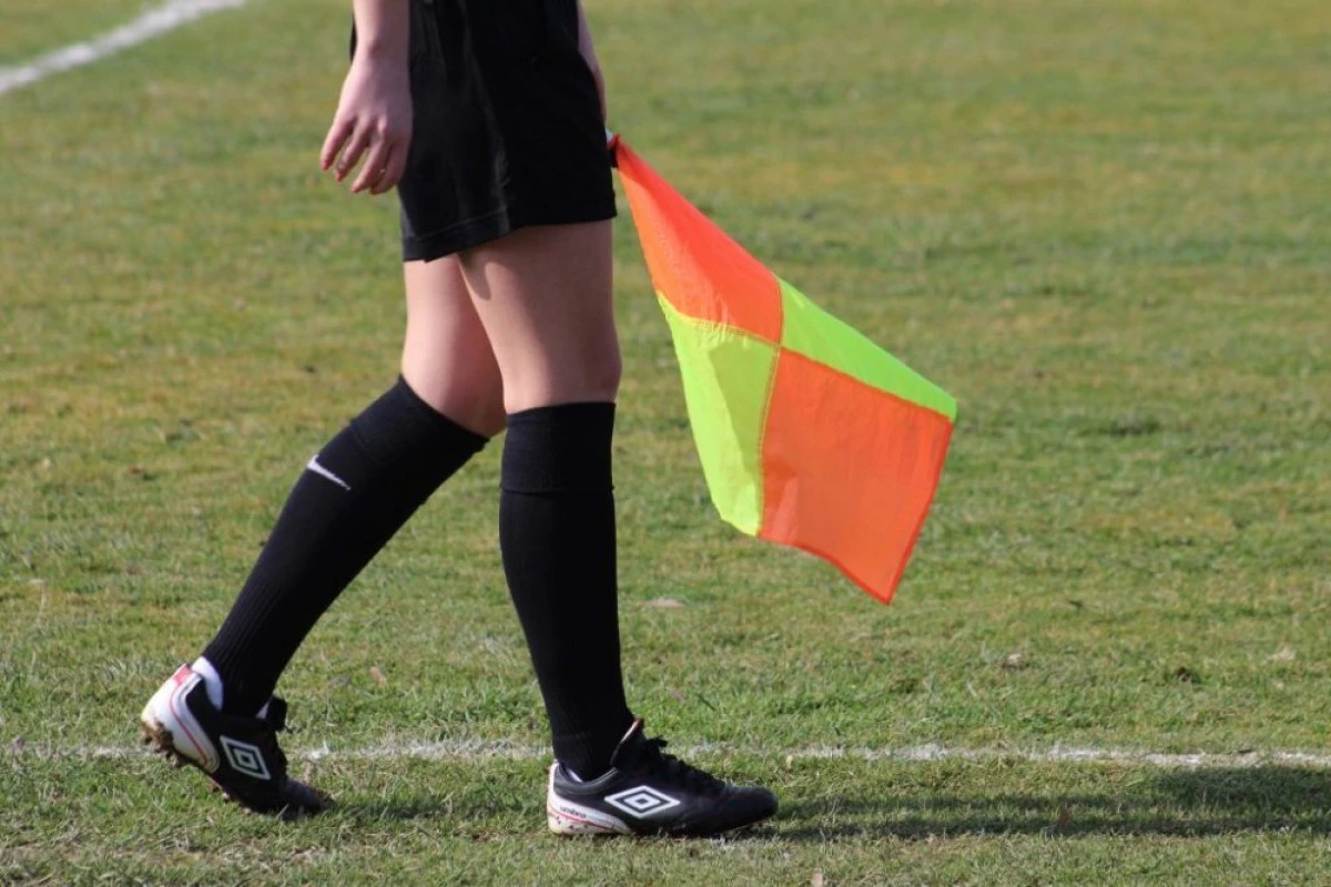 Continuă concursurile online ale Comisiei Judeţene de Arbitri