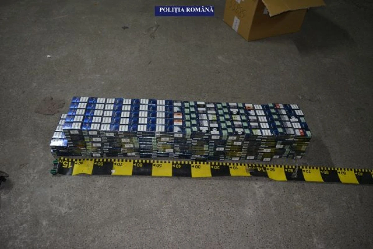Contrabandist de țigări și alcool, prins de polițiști la Bocsig