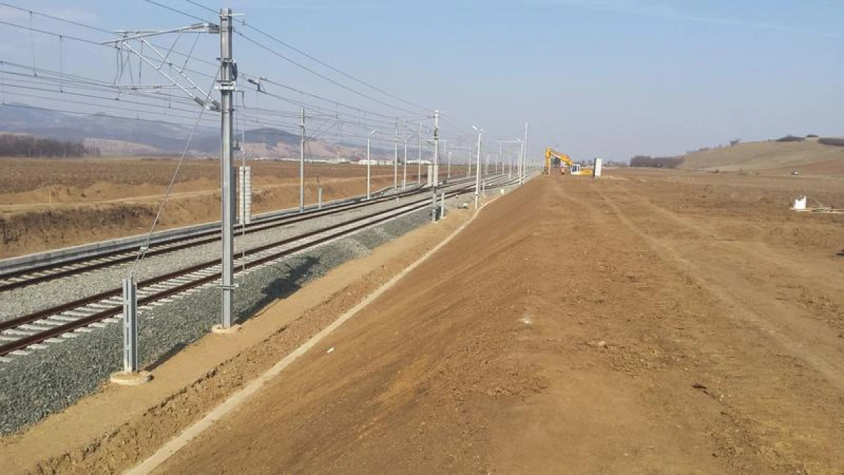 Contracte de 3,45 miliarde lei pentru reabilitarea căii ferate din Arad și Hunedoara