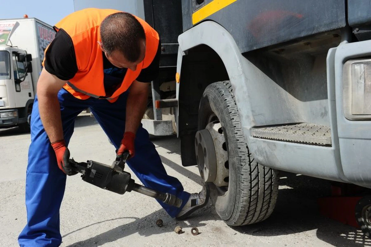 CONTROALE ITM ARAD LA VULCANIZARI, SERVICE-URI SI SPALATORII AUTO