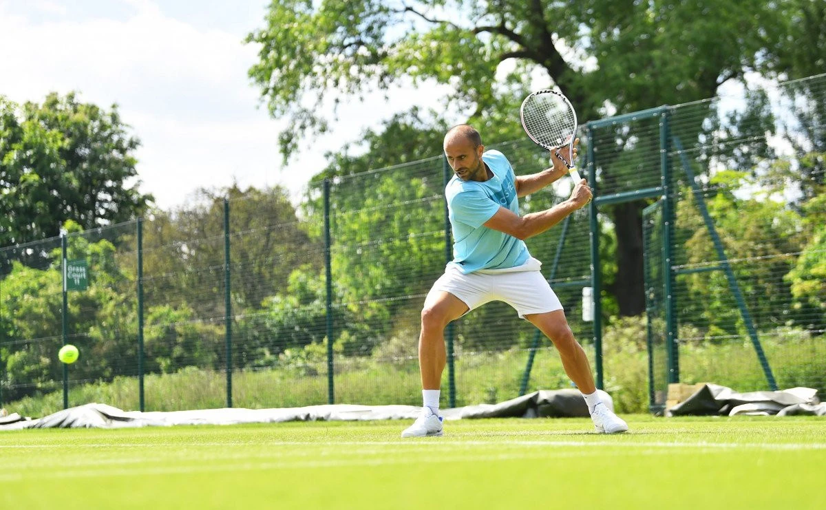 Copil vrea să fie din nou mare! A învins un fost număr 5 mondial şi dublu finalist de Grand Slam