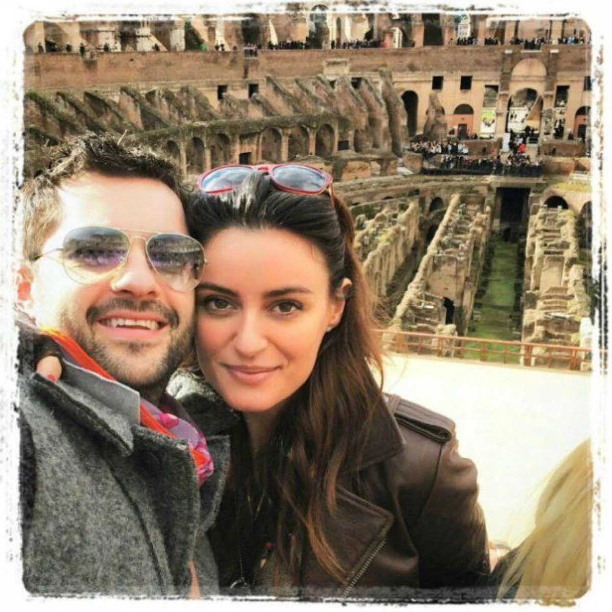 CORINA DANILA SUFERA, IAR FOSTUL IUBIT ISI REFACE VIATA. S-A LOGODIT CU LORENA MENGHIA?