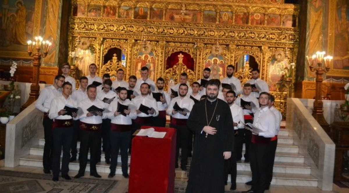 CORUL BĂRBĂTESC AL UAV ARAD, ÎN ETAPA FINALĂ A CONCURSULUI NAȚIONAL DE MUZICĂ CORALĂ