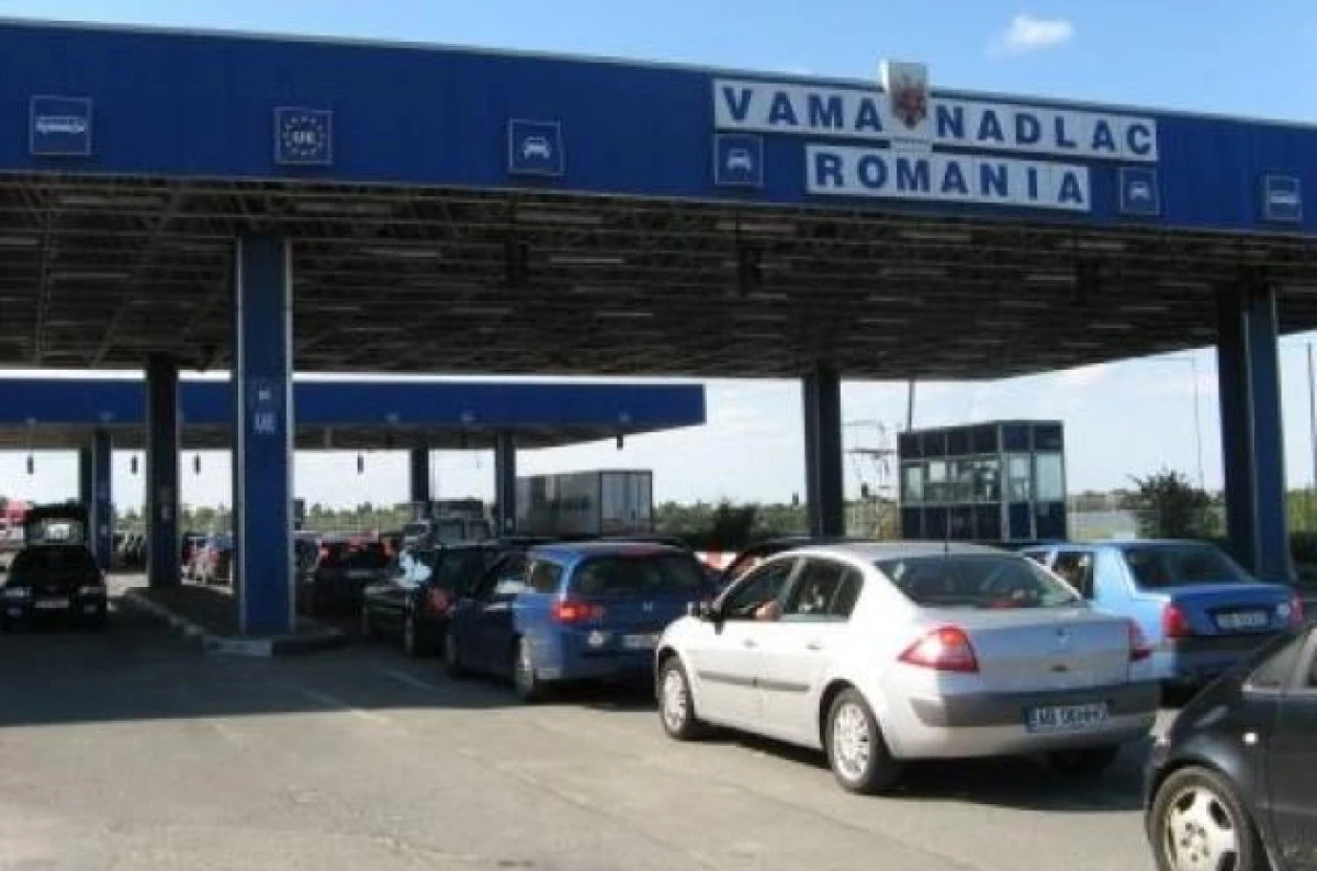 COZI MARI LA IEȘIREA DIN ȚARĂ DE PE AUTOSTRADA NĂDLAC-ARAD