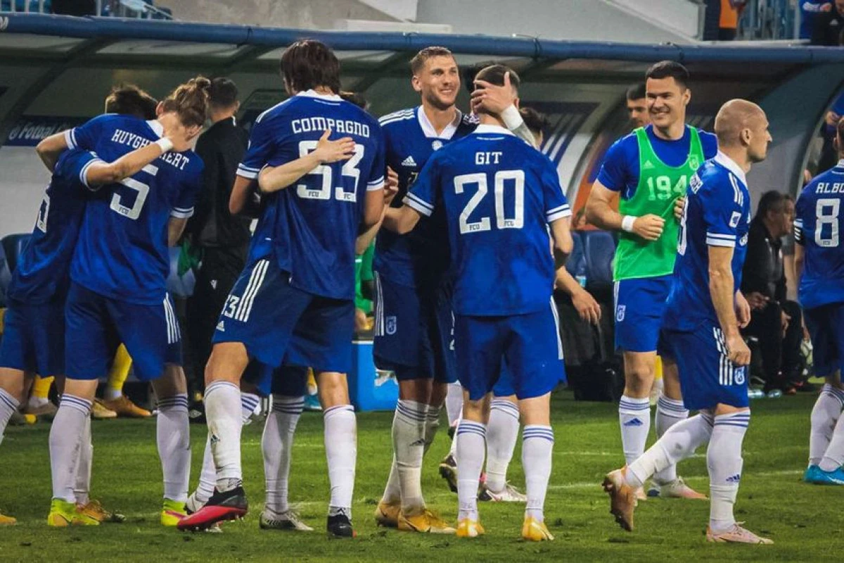 Craiova lui Mititelu şi Rapidul se întorc în Liga 1! ASU Poli nu mai are şanse de baraj