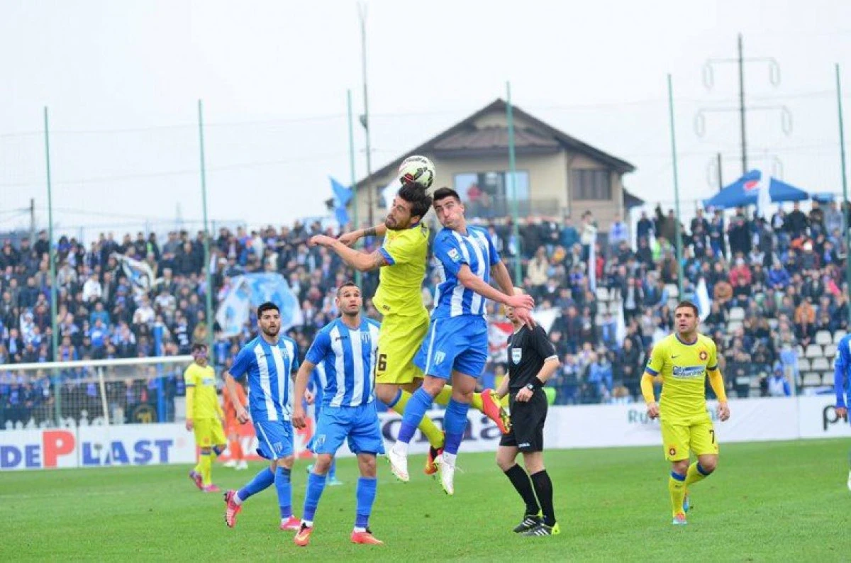 Craiova - Steaua, derby în Liga 1. Program şi clasament