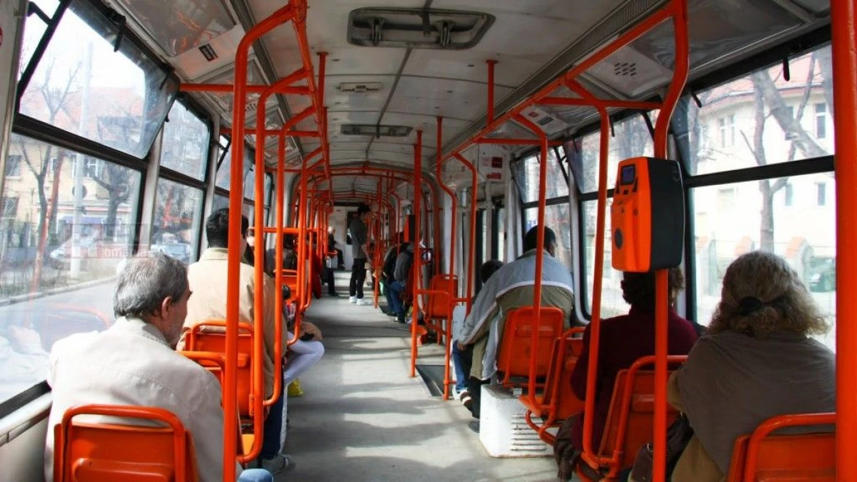 CRESC AMENZILE LA RATB. CAT VOR PLATI CEI CARE CIRCULA FARA BILET