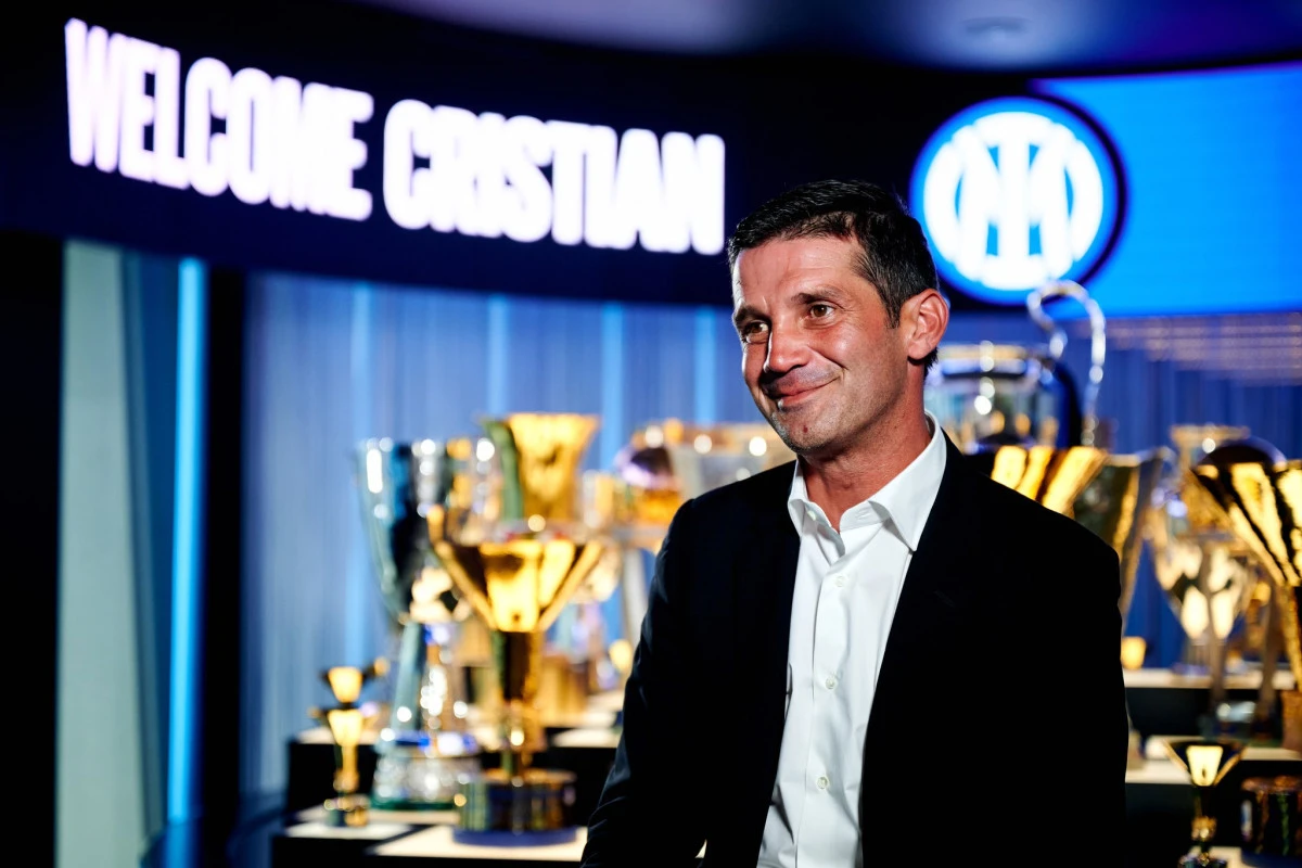 Cristian Chivu este noul antrenor al vicecampioanei Italiei, Inter Milano