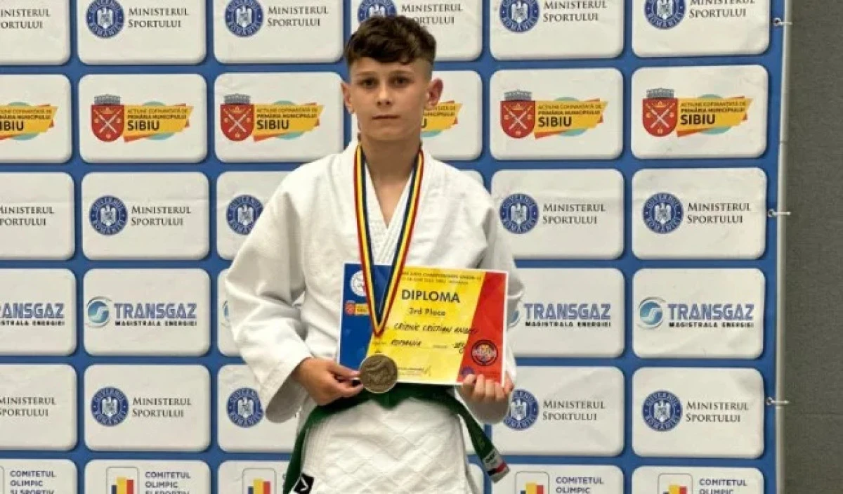 Cristian Crîsnic, medaliat cu bronz balcanic pe tatami la categoria sub 13 ani