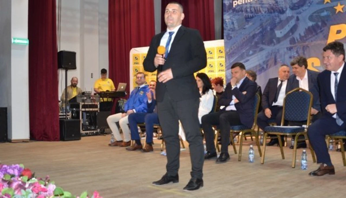 Cristian Feieș, primarul orașului Sebiș: Promisiunile mele au devenit realitate