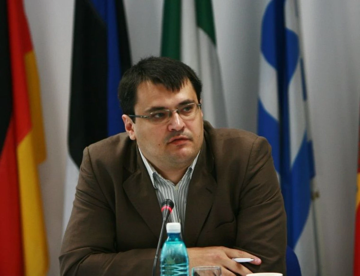 CRISTIAN GHINEA, PROPUS PENTRU MINISTERUL FONDURILOR EUROPENE