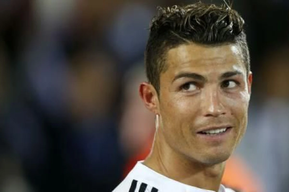 CRISTIANO RONALDO ISI VA INCHEIA CARIERA LA REAL MADRID, SUSTINE IMPRESARUL SAU