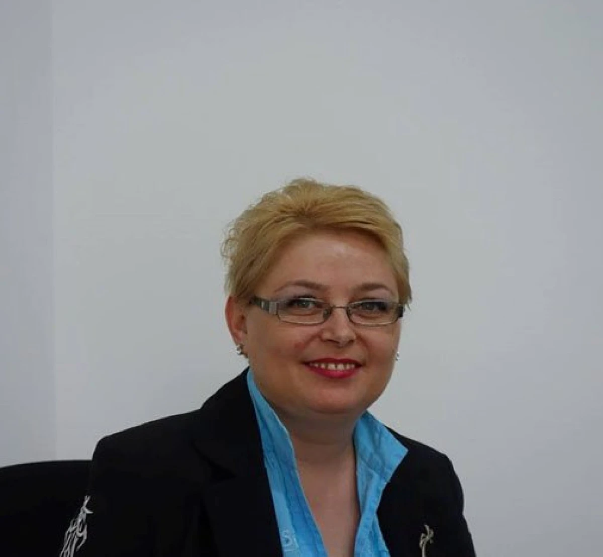 Cristina Duma şi-a început mandatul interimar la Biblioteca Judeţeană