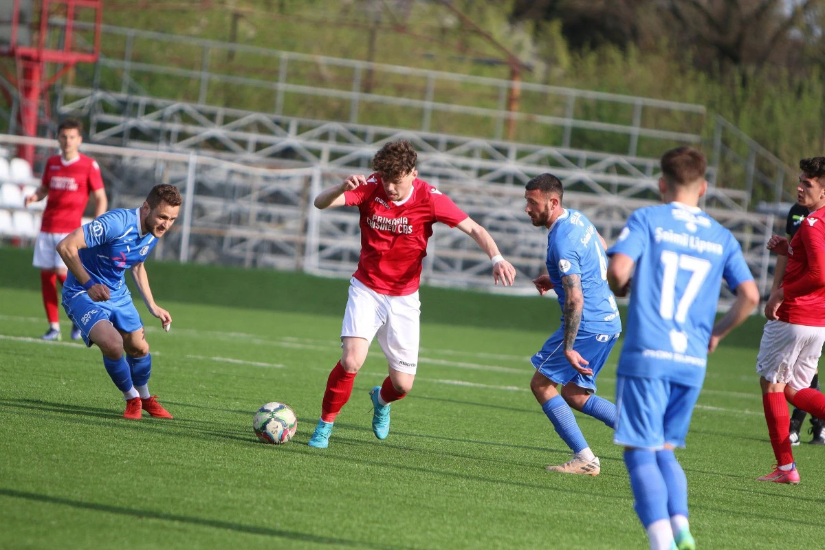Crişul a ţinut-o în şah pe Lipova, în derby-ul arădean din play-off-ul Ligii a III-a