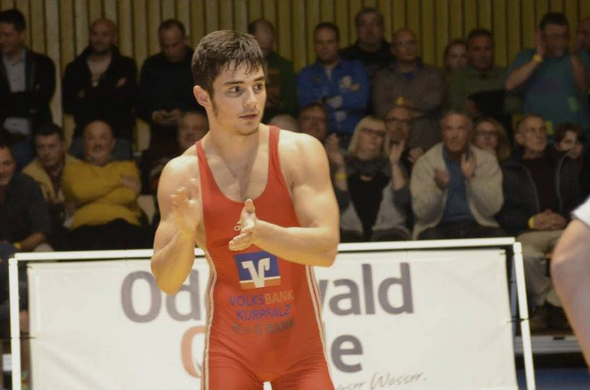 CS Astra Arad, încă doi campioni în luptele greco-romane