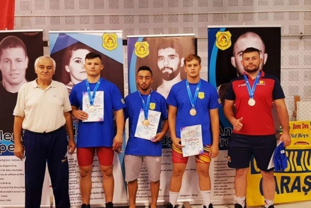 CS Astra Arad, medaliată la Naţionalele de lupte greco-romane