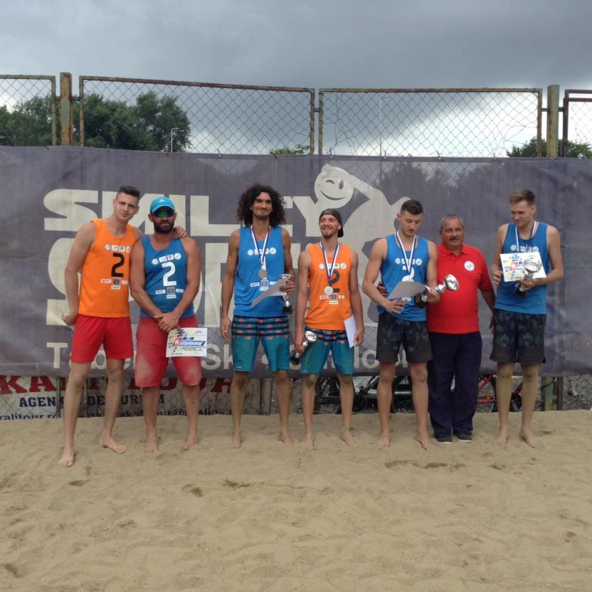 CS Fan aduce la Arad, pentru al doilea an consecutiv, Cupa României de beach-volley!
