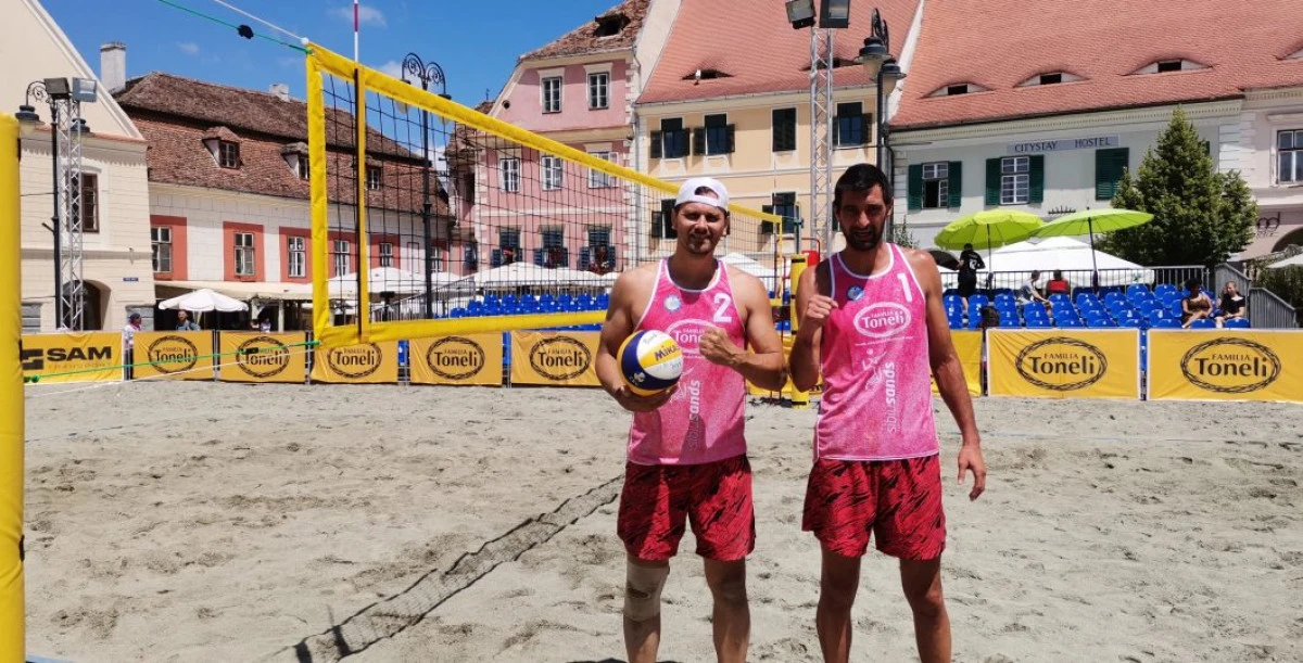 CS Glogovăț 2013 are echipă la finala națională de volei pe plajă pentru seniori