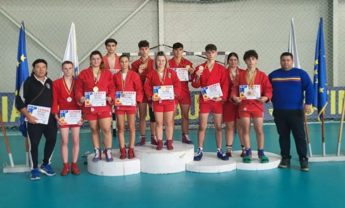 CS Universitatea Arad și Victoria Nădlac au medaliați naționali la sambo