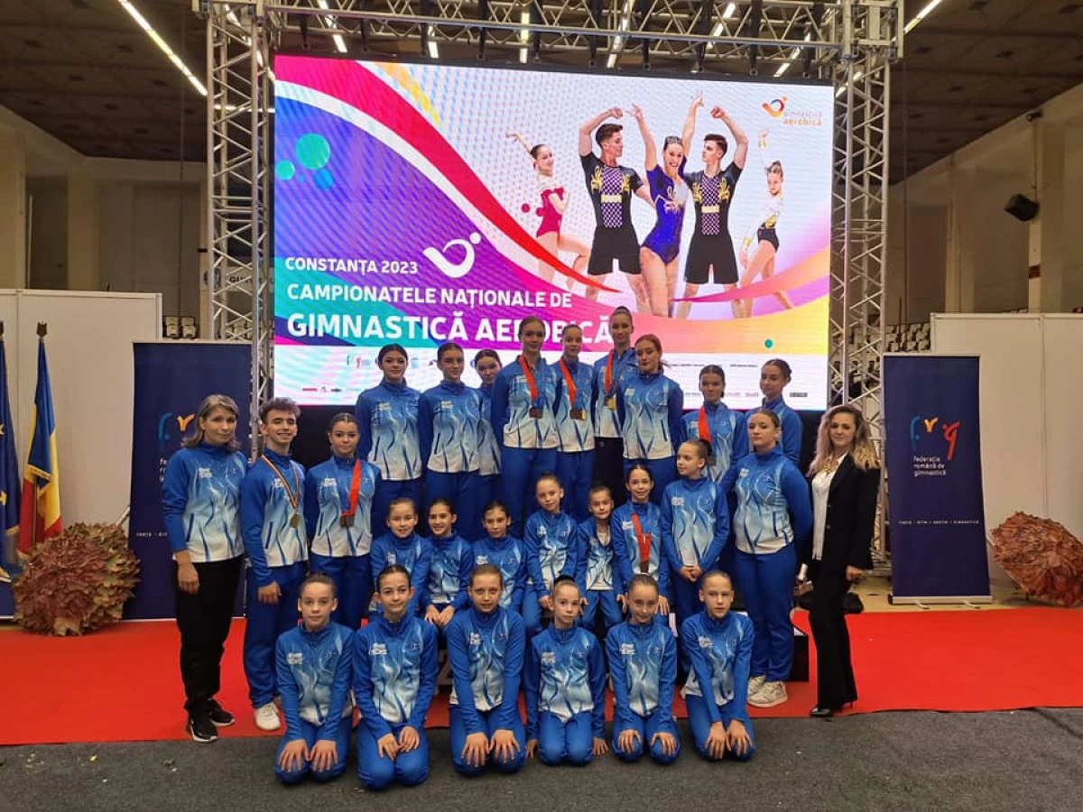 CSM Arad a luat opt medalii la Naționalele de aerobic: Maia Balogh și Melissa Fărcuța sunt campioane la junioare!