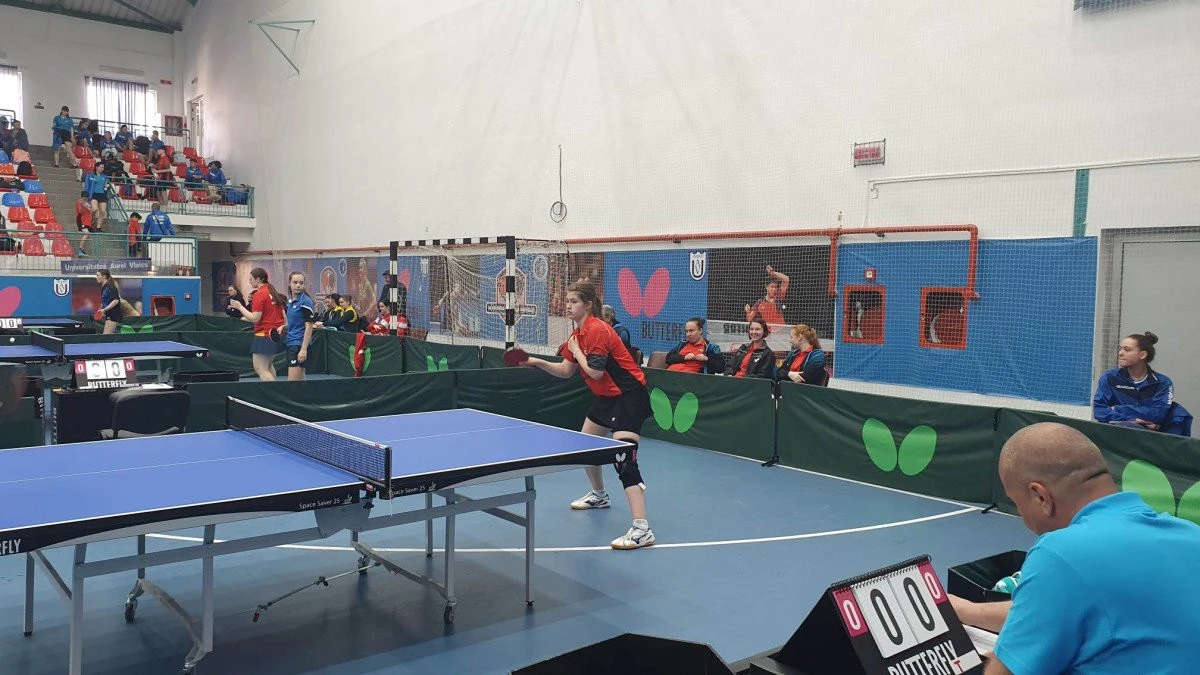 CSM Arad este la un pas de medalie la Naționalele de tenis de masă: echipa de junioare joacă mâine, în sferturi! (GALERIE FOTO)