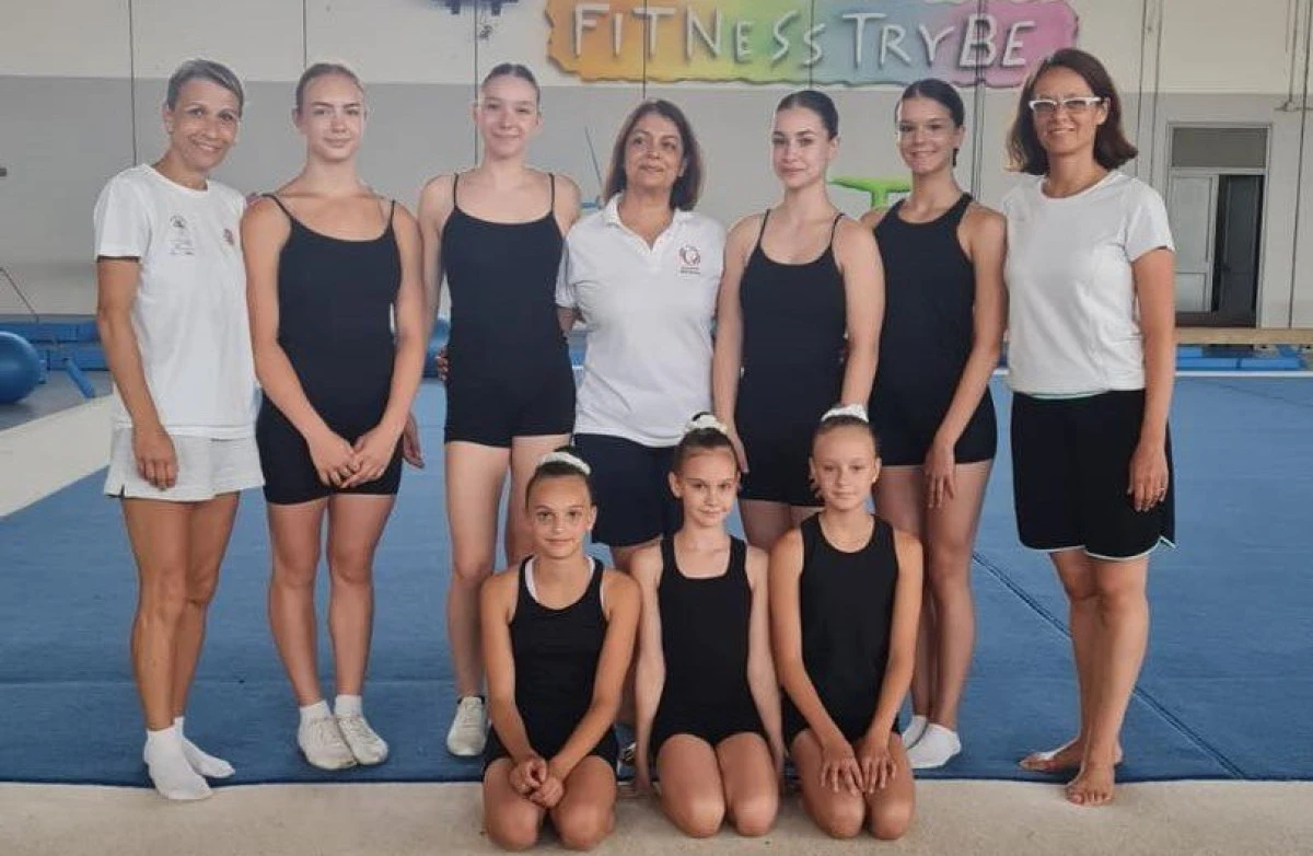 CSM Arad reprezintă România la tabăra de gimnastică aerobică din Italia