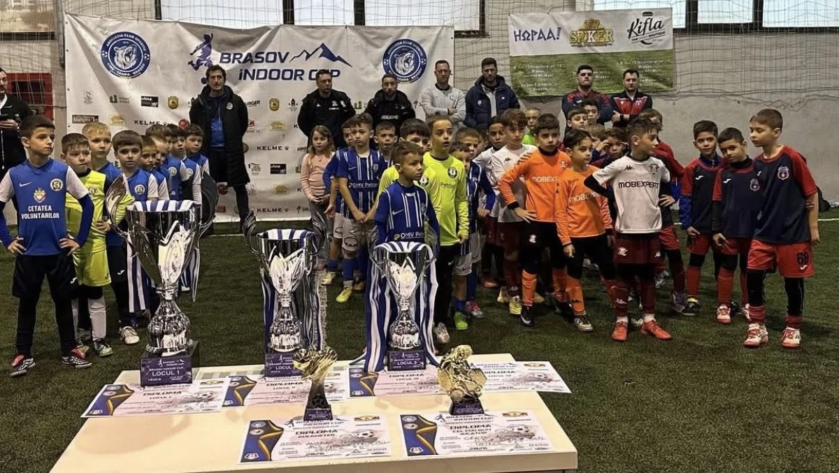 CSS „Gloria” Arad, locul 4 la Brașov Indoor Cup 2026 – U8, între cele mai puternice academii din țară