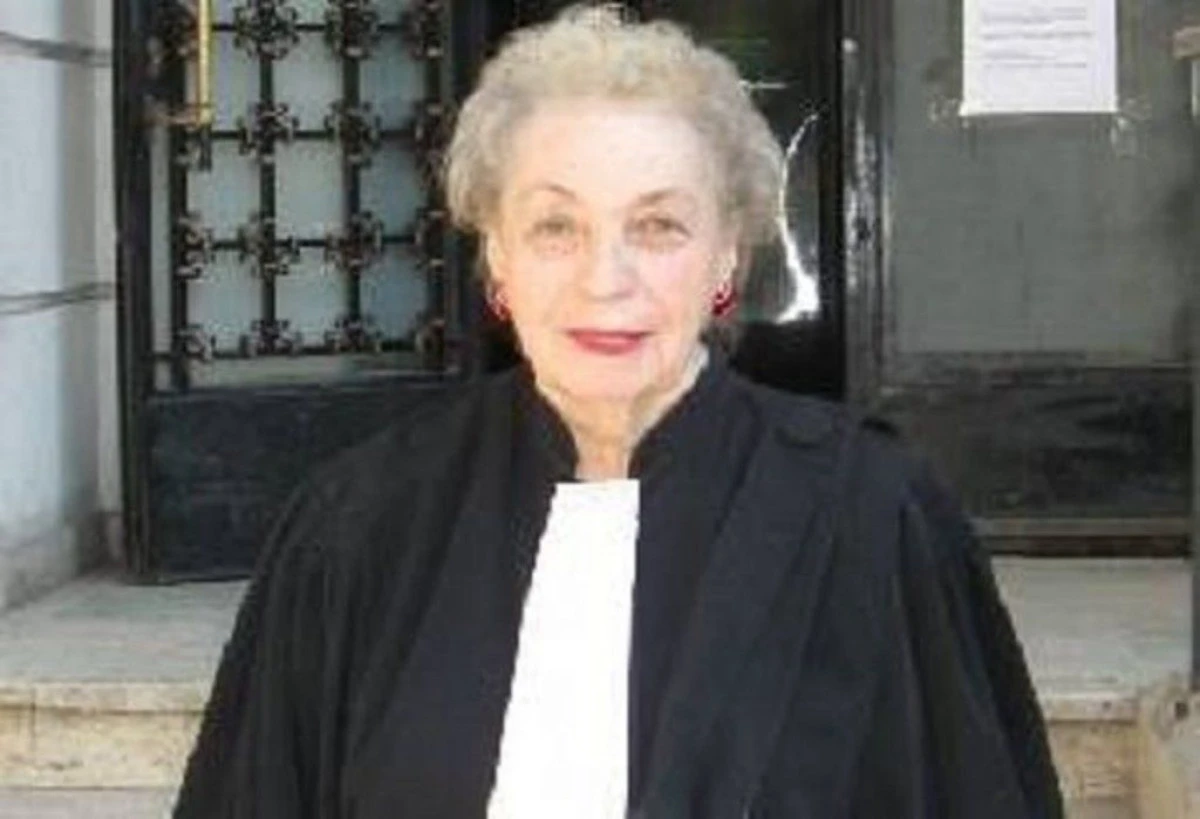 CUM AU PEDEPSIT-O PARINTII PE CELEBRA PAULA IACOB!