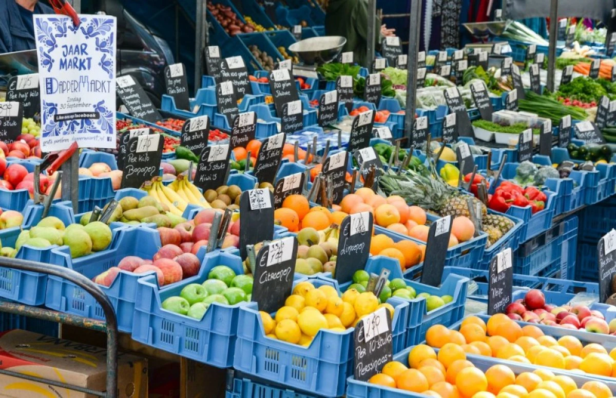 Cum comparăm merele cu perele? Prin cataloage online!